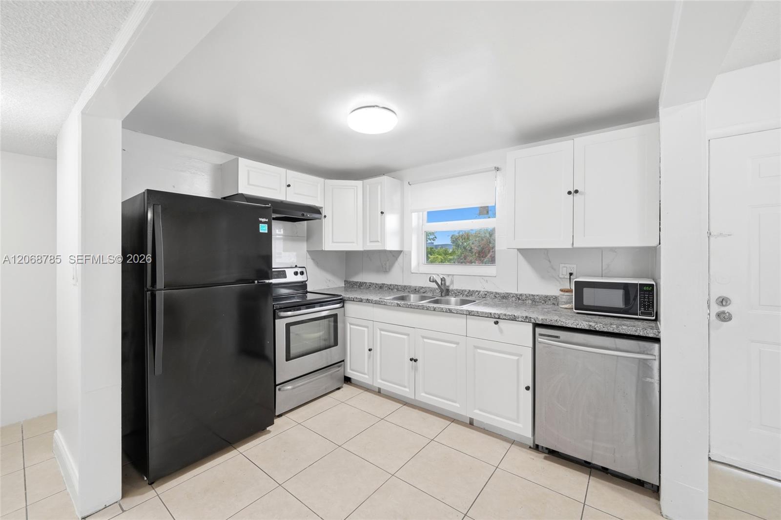 9375 Fontainebleau Boulevard L301 Property Photo 7