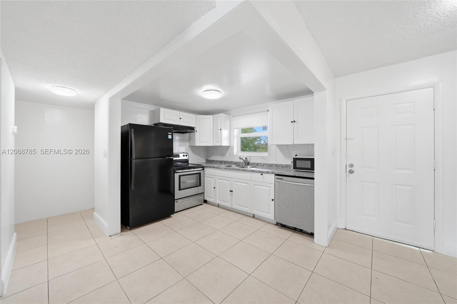 9375 Fontainebleau Boulevard L301 Property Photo 8