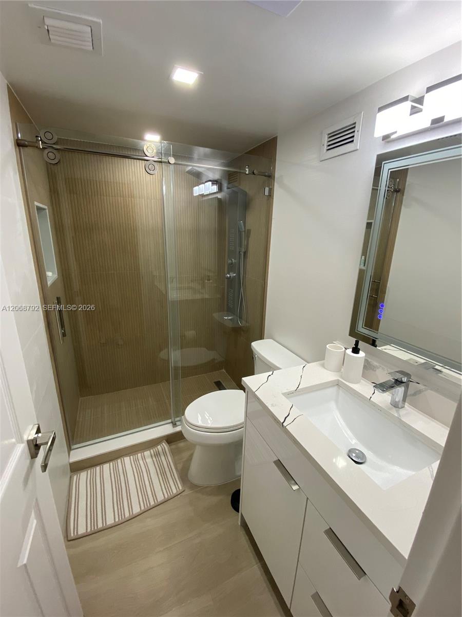2501 S Ocean Drive 614 Property Photo 6
