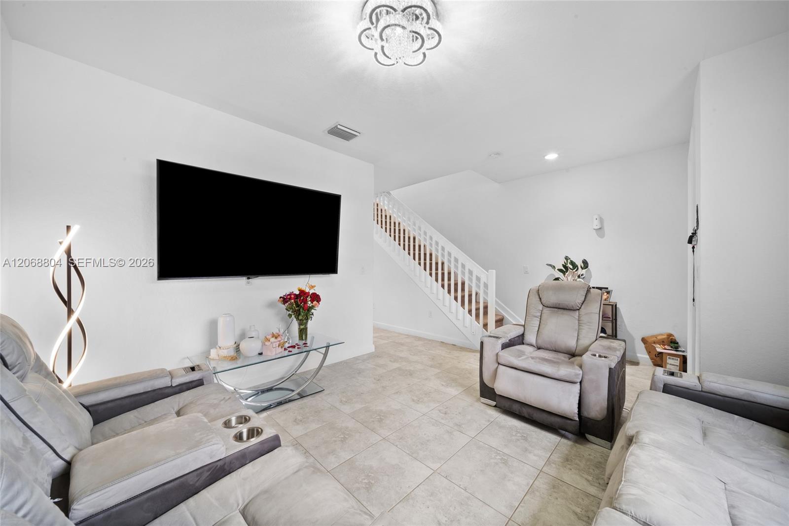 15053 Sw 115th Terrace . Property Photo 8