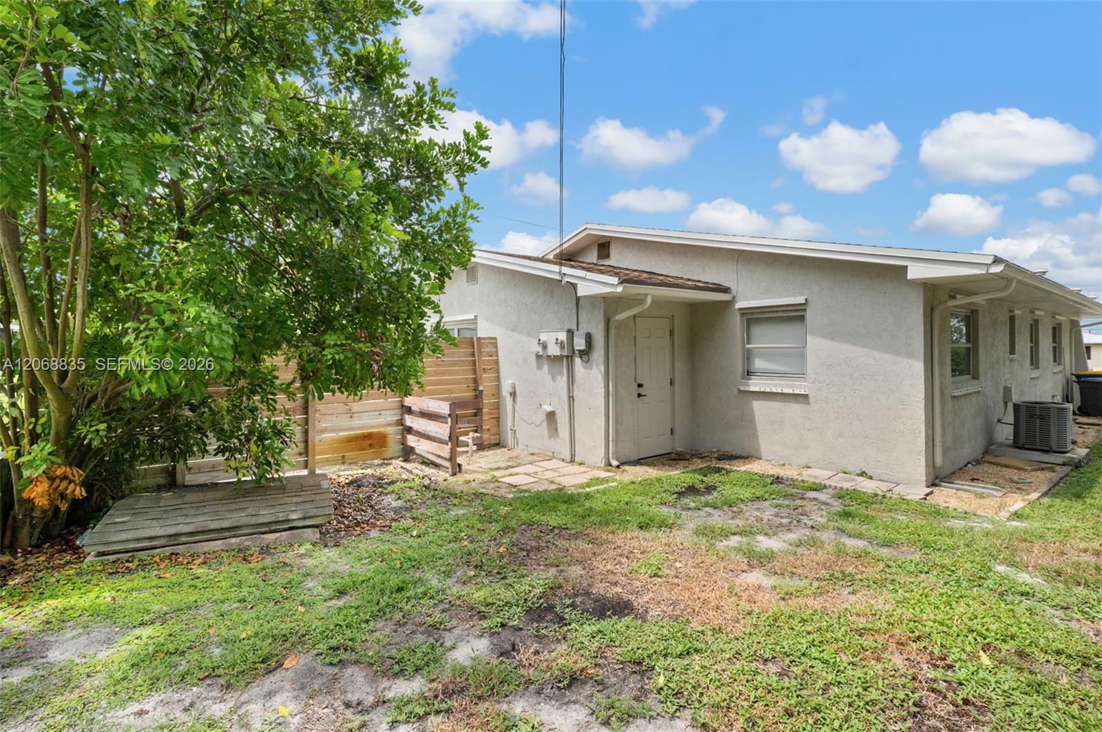 3317 Ne Jeannette Drive . Property Photo 13