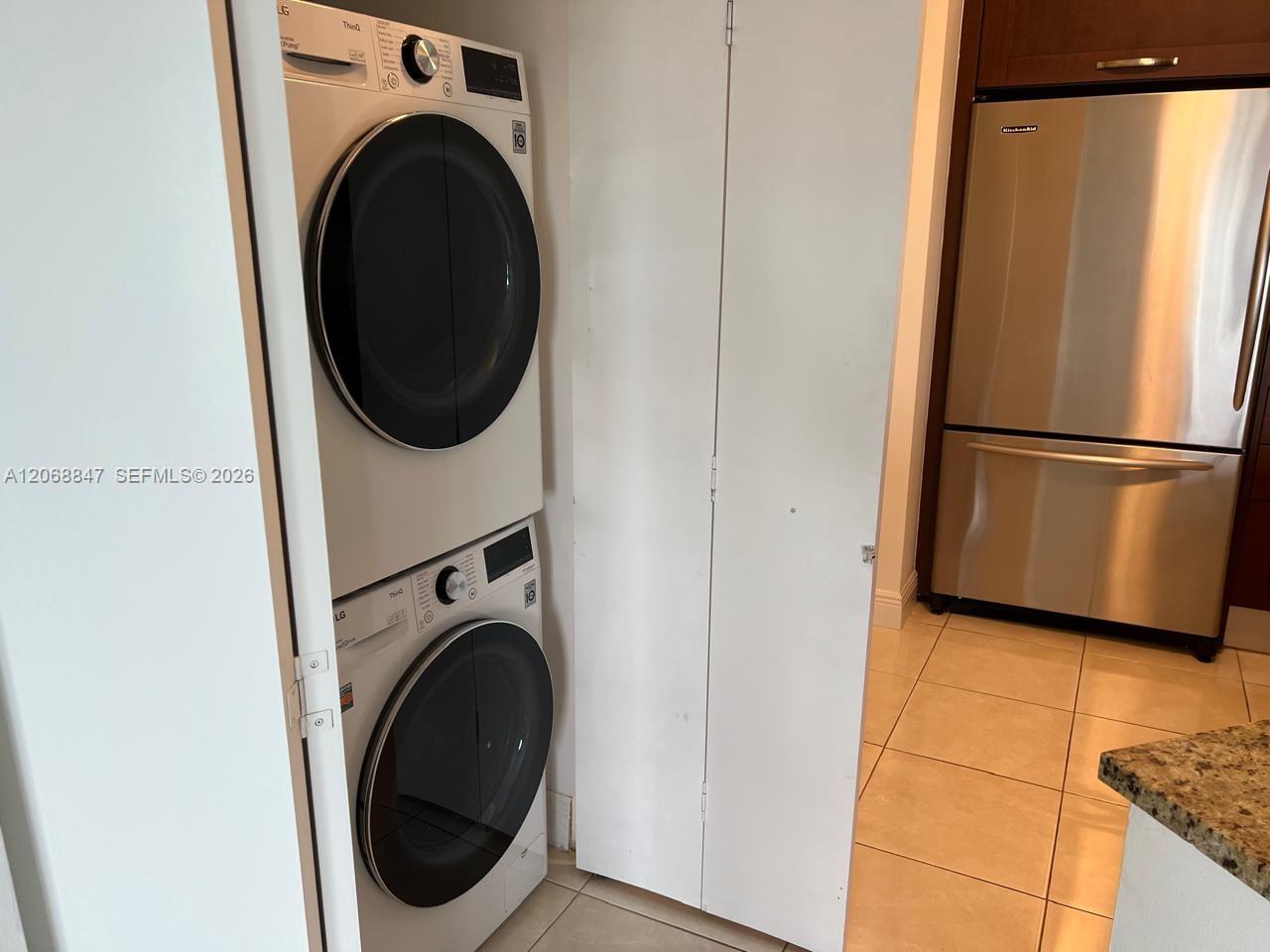 A12068847 Property Photo 8