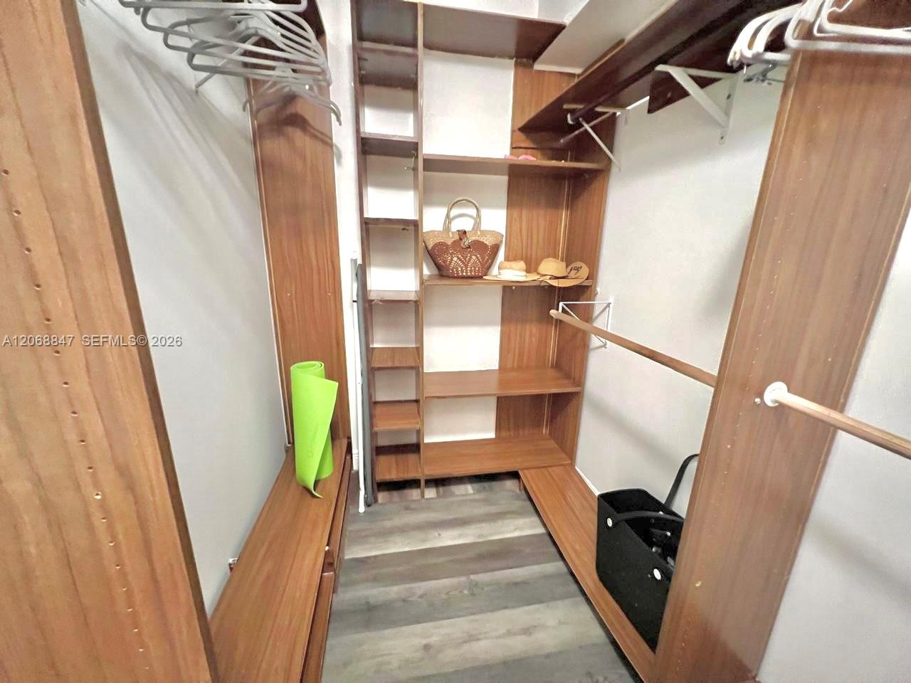 A12068847 Property Photo 12