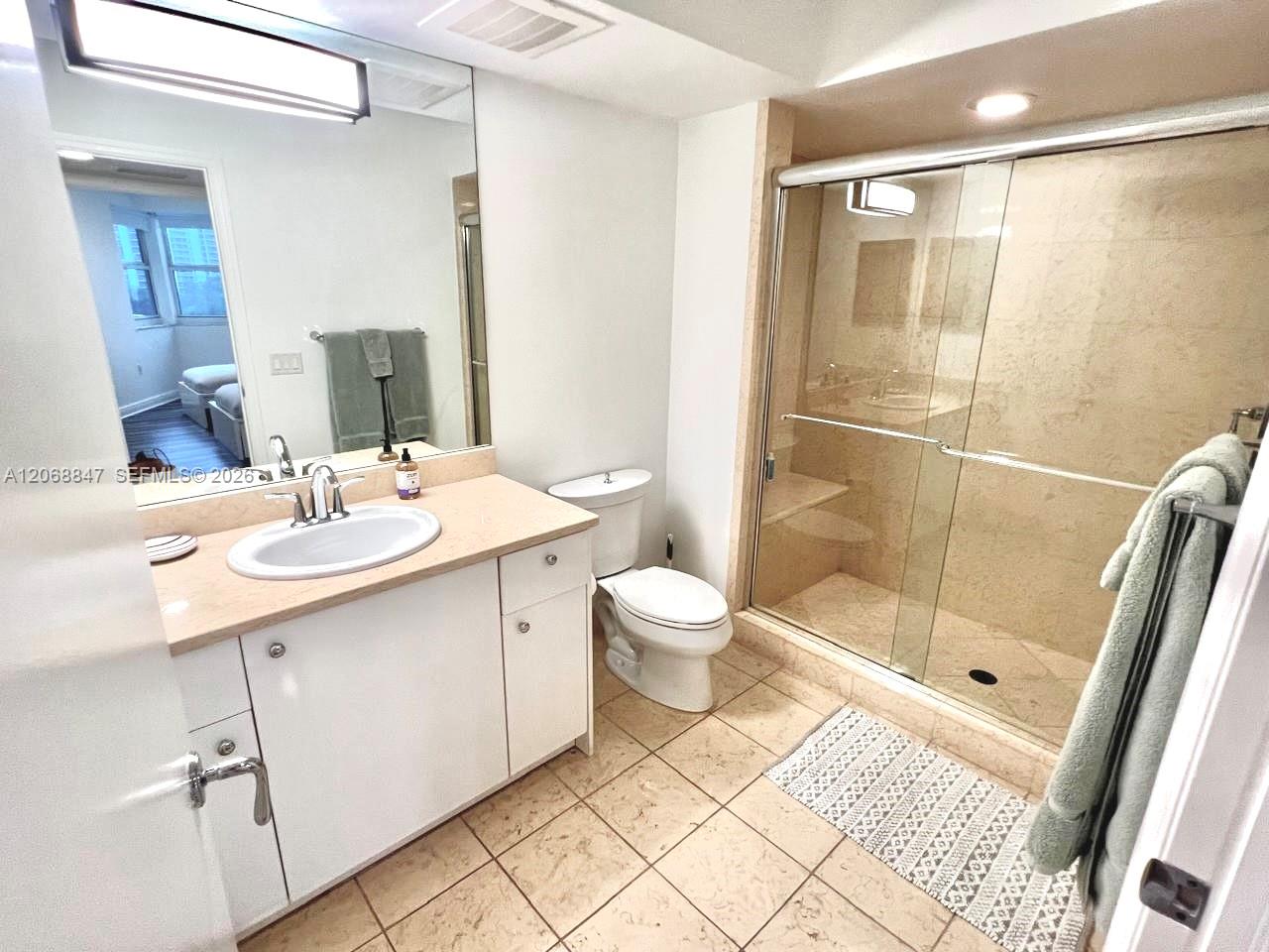 A12068847 Property Photo 15
