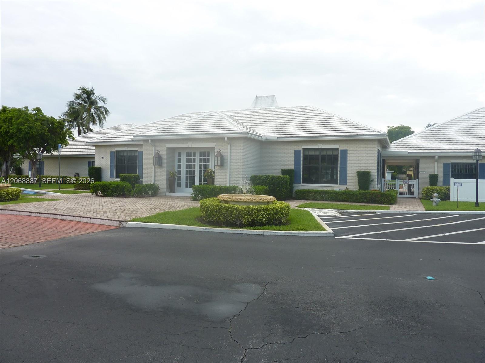180 Cypress Club Drive 811 Property Photo 31