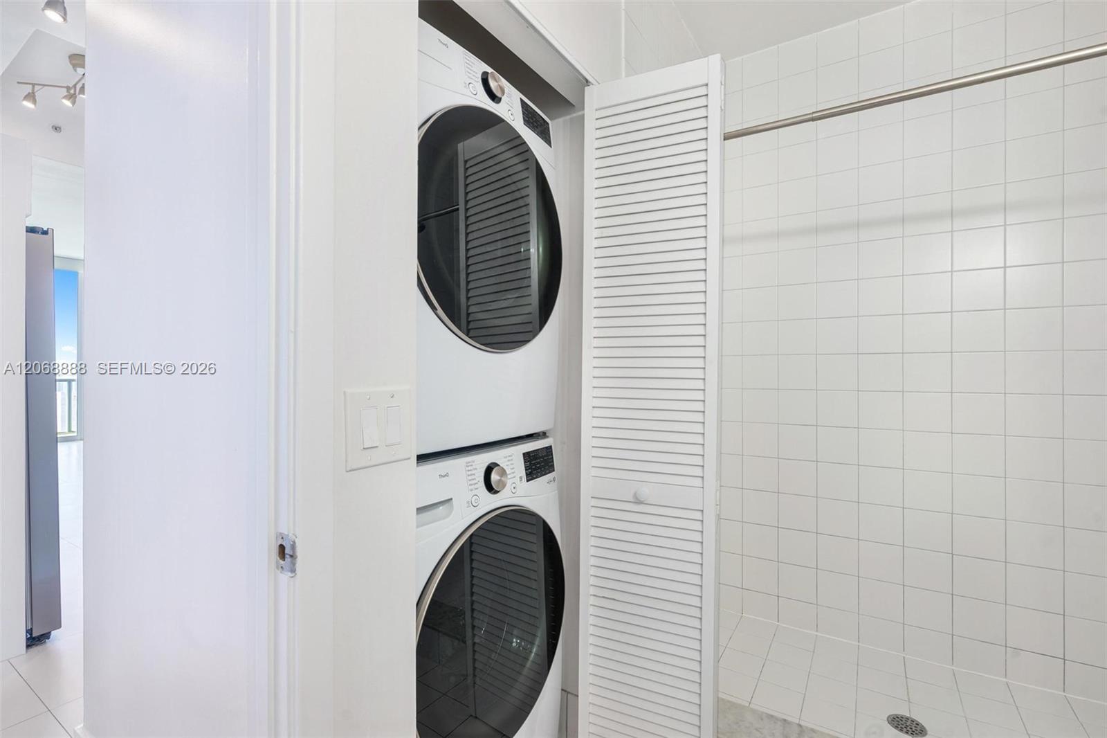 888 Biscayne Boulevard 4804 Property Photo 19