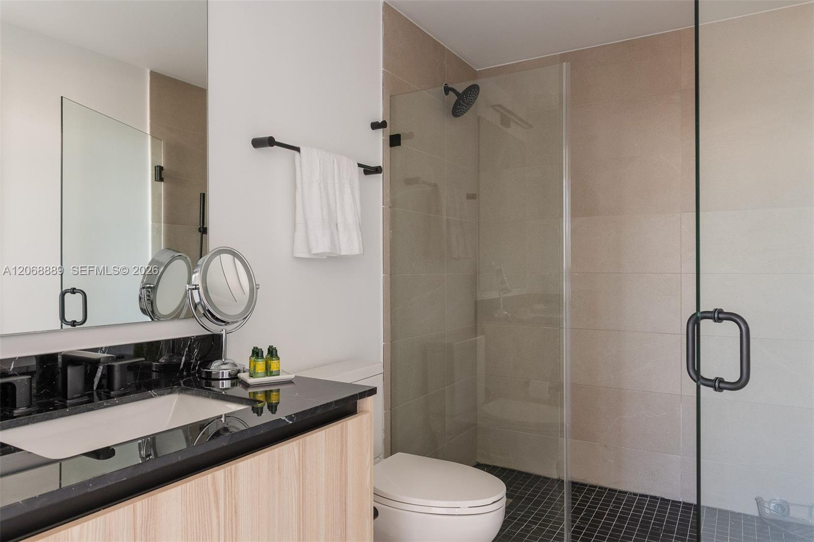 225 N Miami Avenue 1702 Property Photo 6
