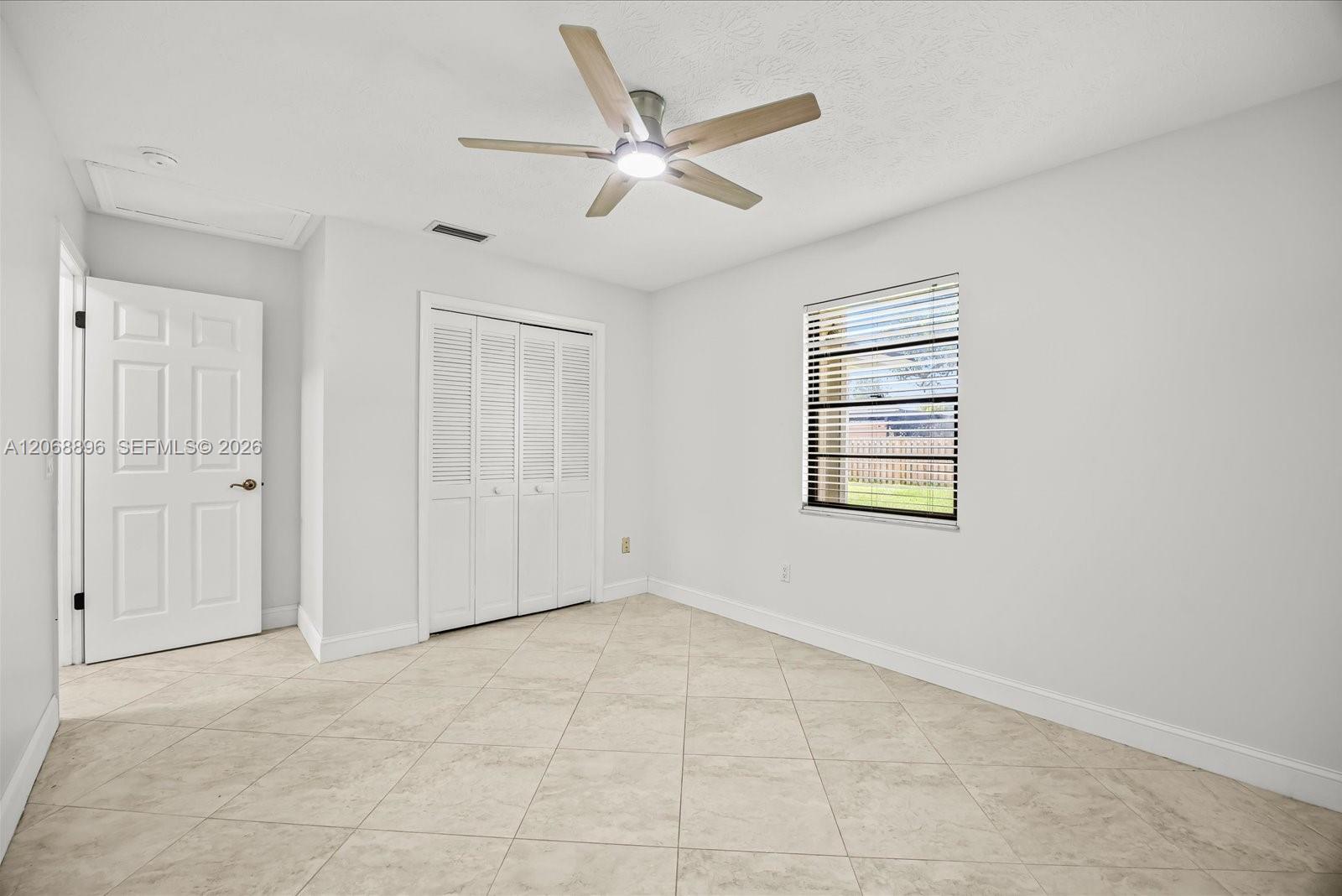 502 Nw Goldcoast Avenue Property Photo 24
