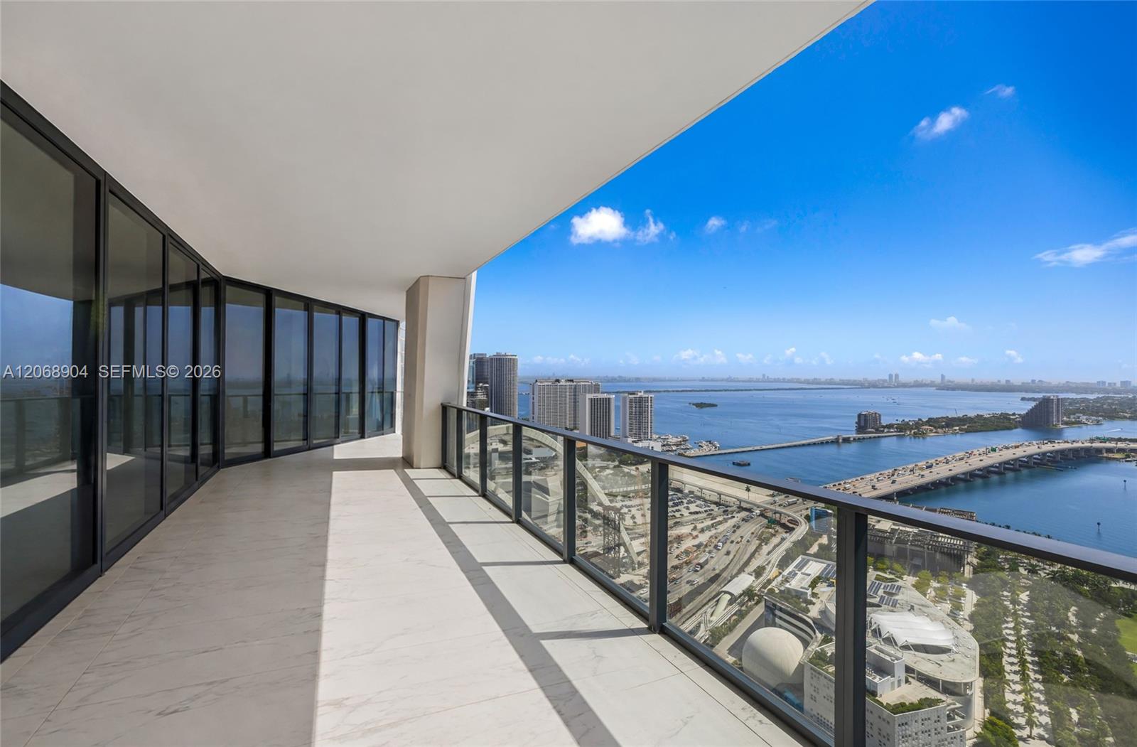 1000 Biscayne Boulevard 3901 Property Photo 5