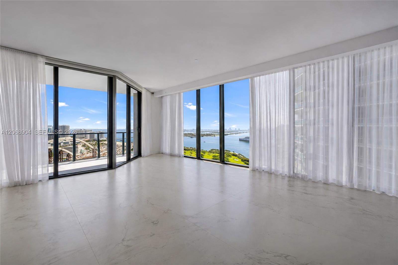1000 Biscayne Boulevard 3901 Property Photo 7
