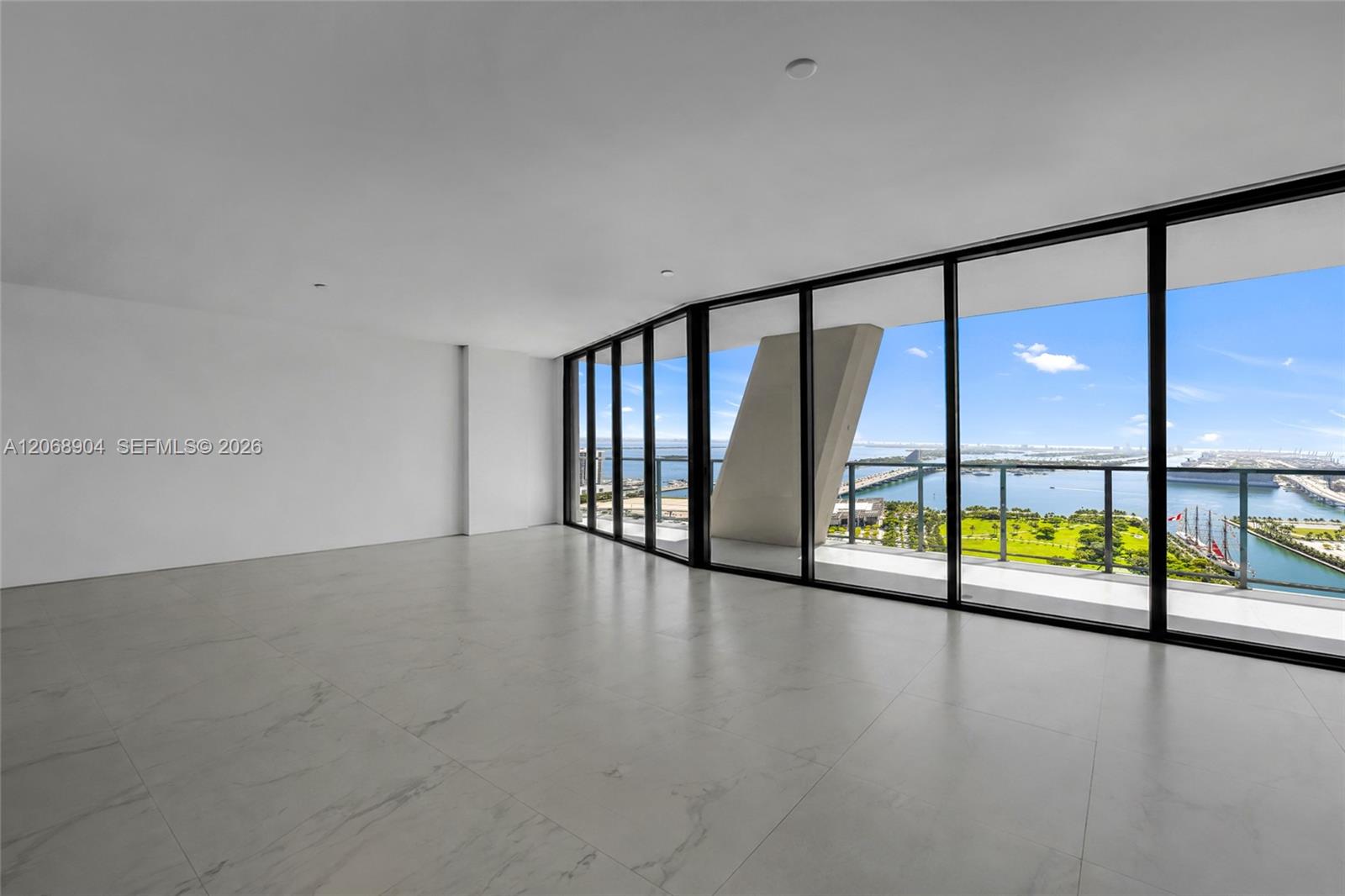 1000 Biscayne Boulevard 3901 Property Photo 12