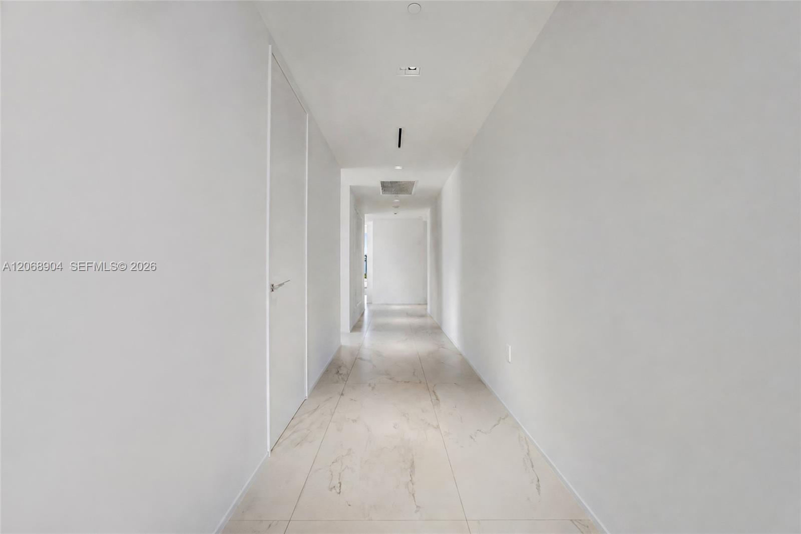 1000 Biscayne Boulevard 3901 Property Photo 16