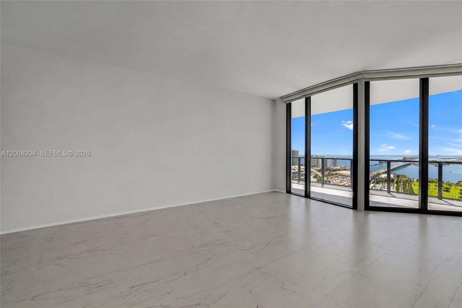 1000 Biscayne Boulevard 3901 Property Photo 17