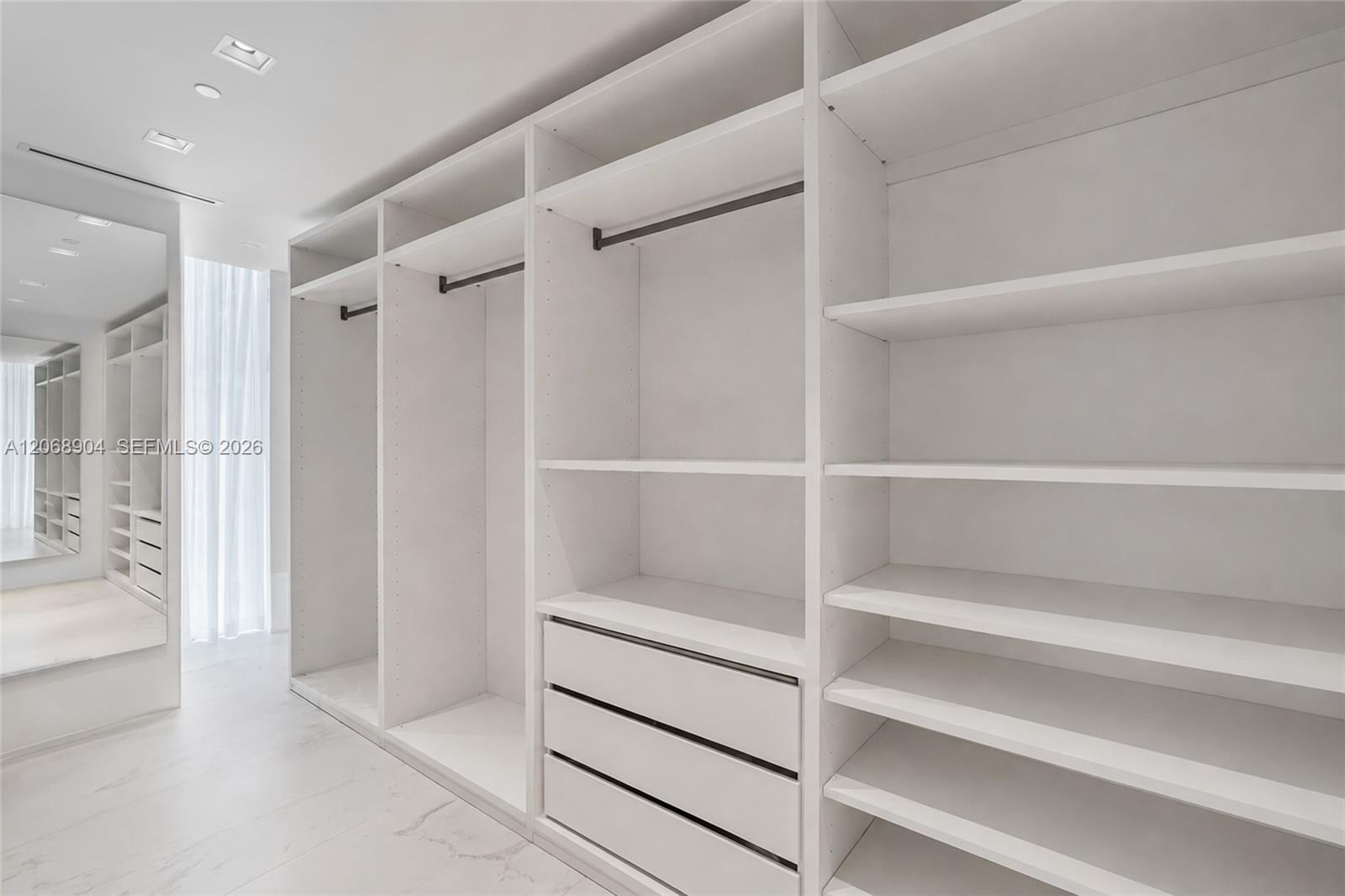1000 Biscayne Boulevard 3901 Property Photo 21