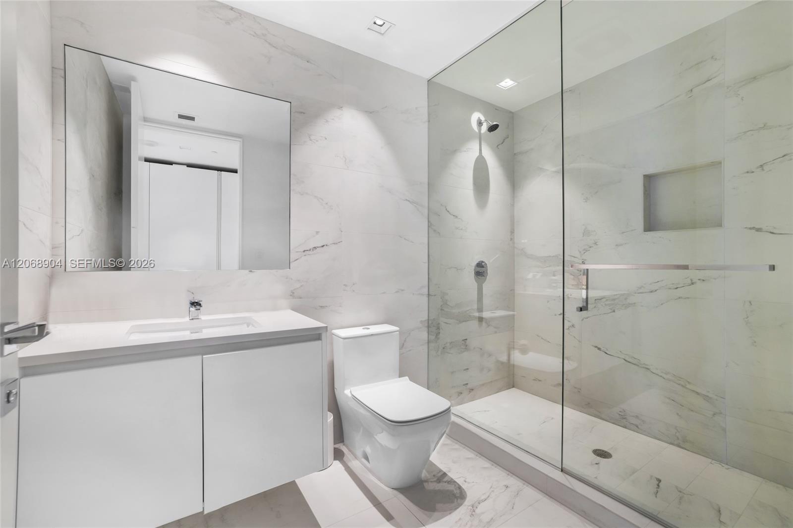 1000 Biscayne Boulevard 3901 Property Photo 29