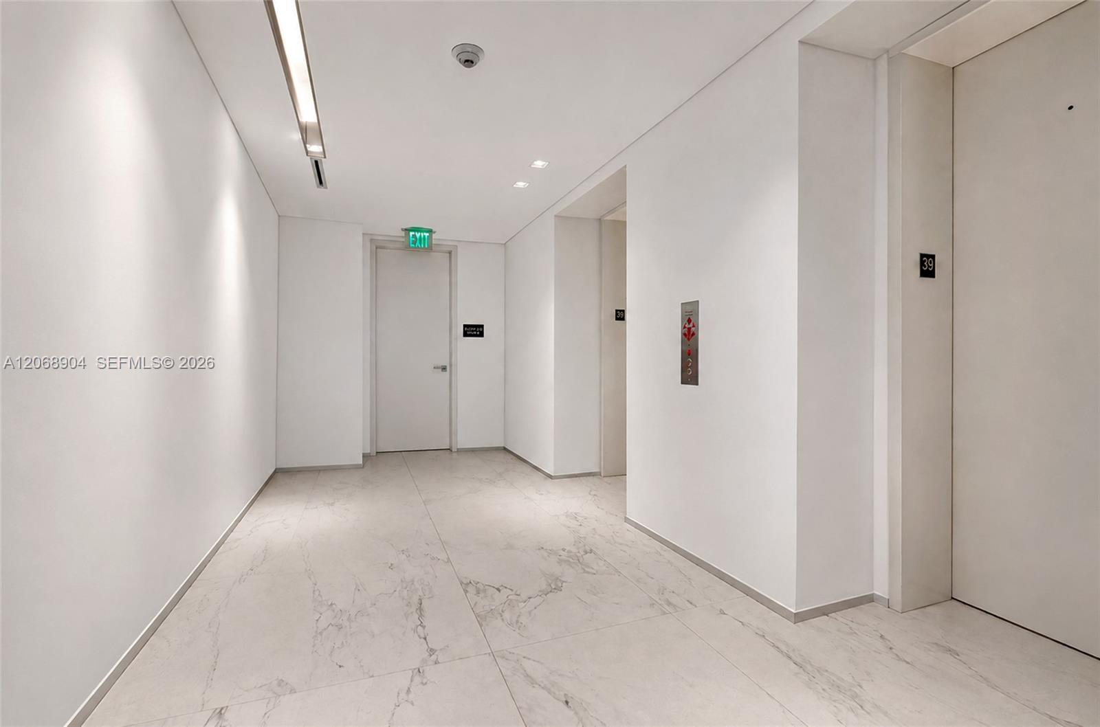 1000 Biscayne Boulevard 3901 Property Photo 39