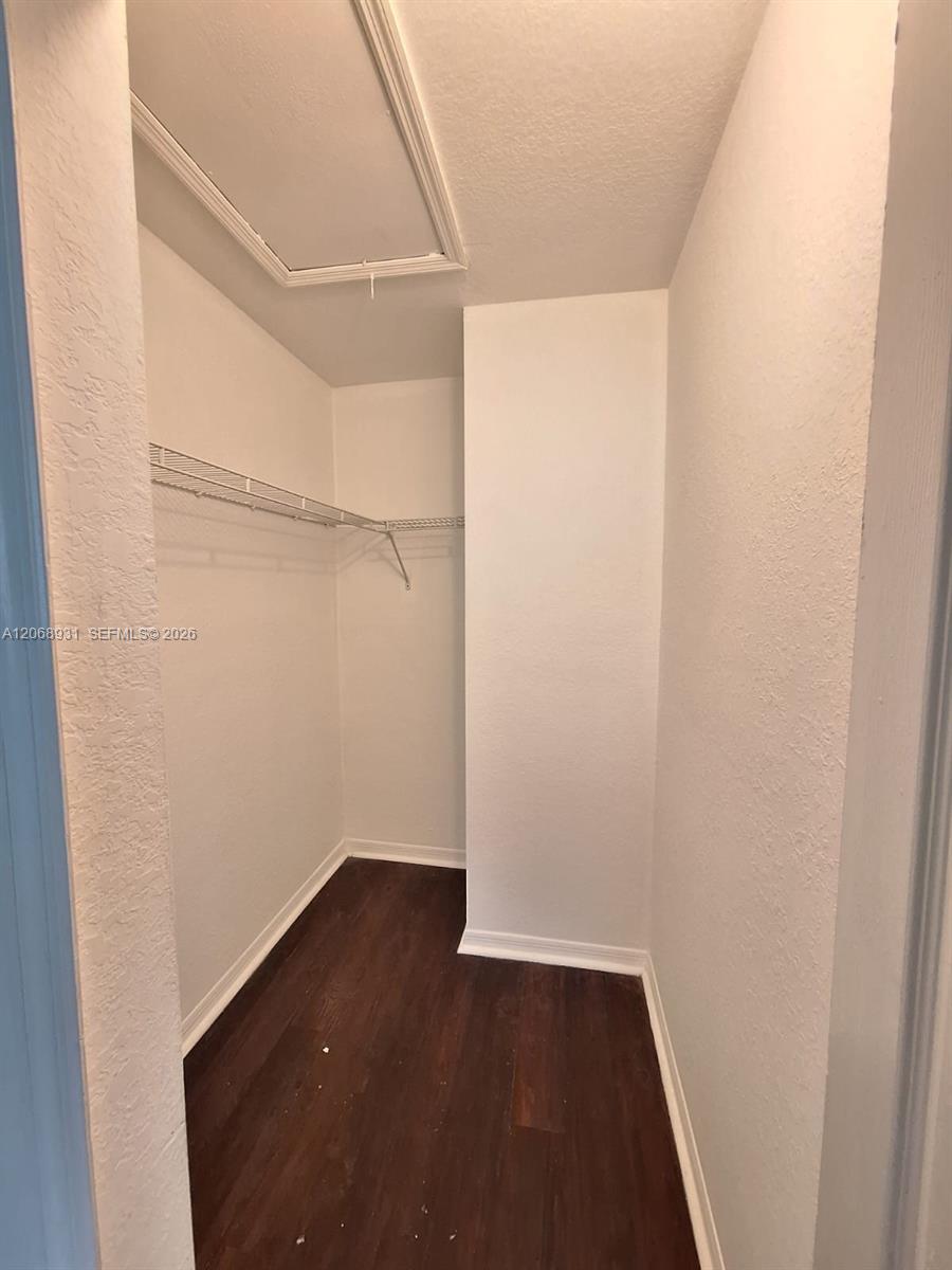 A12068931 Property Photo 4