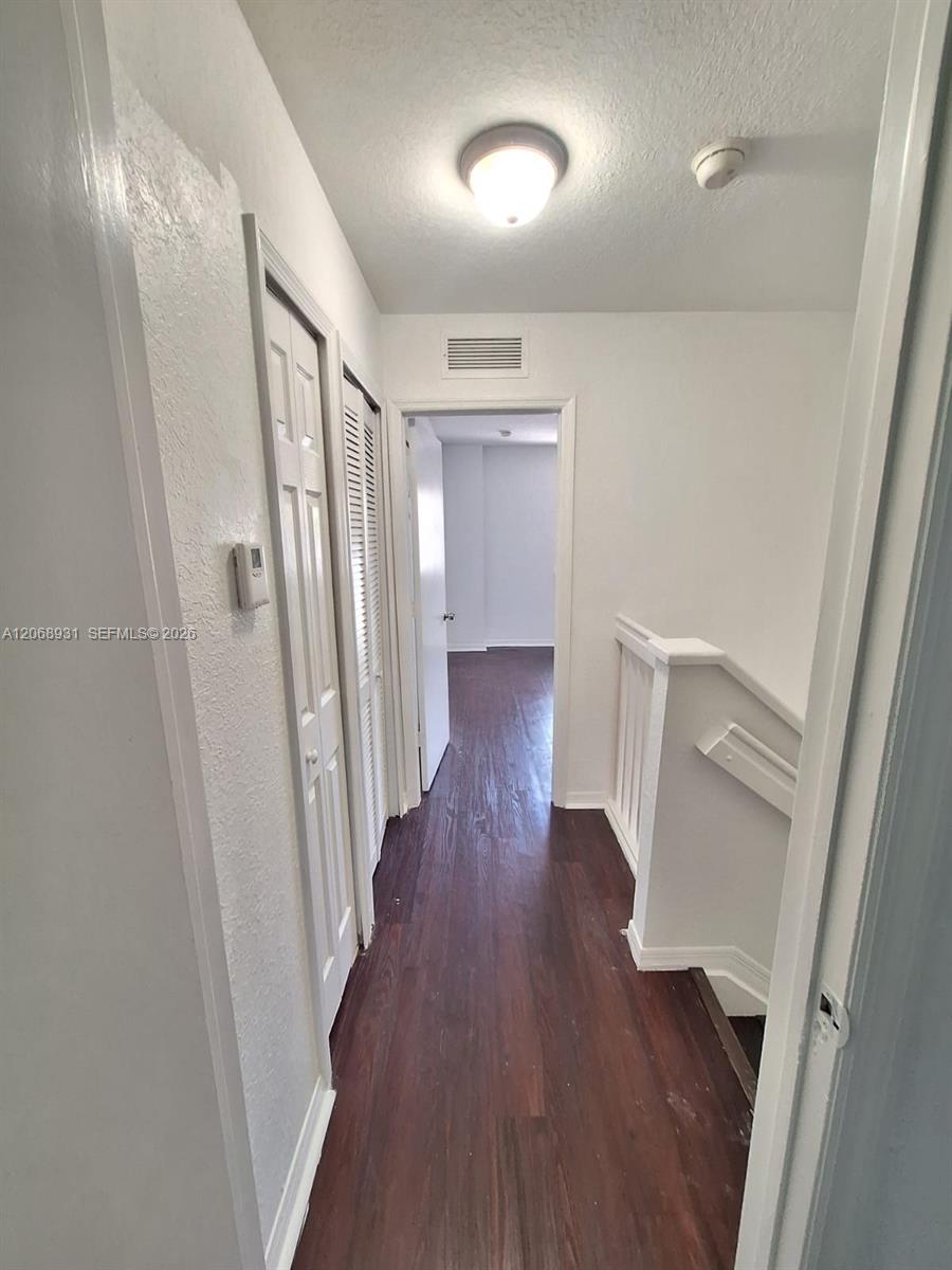 A12068931 Property Photo 18