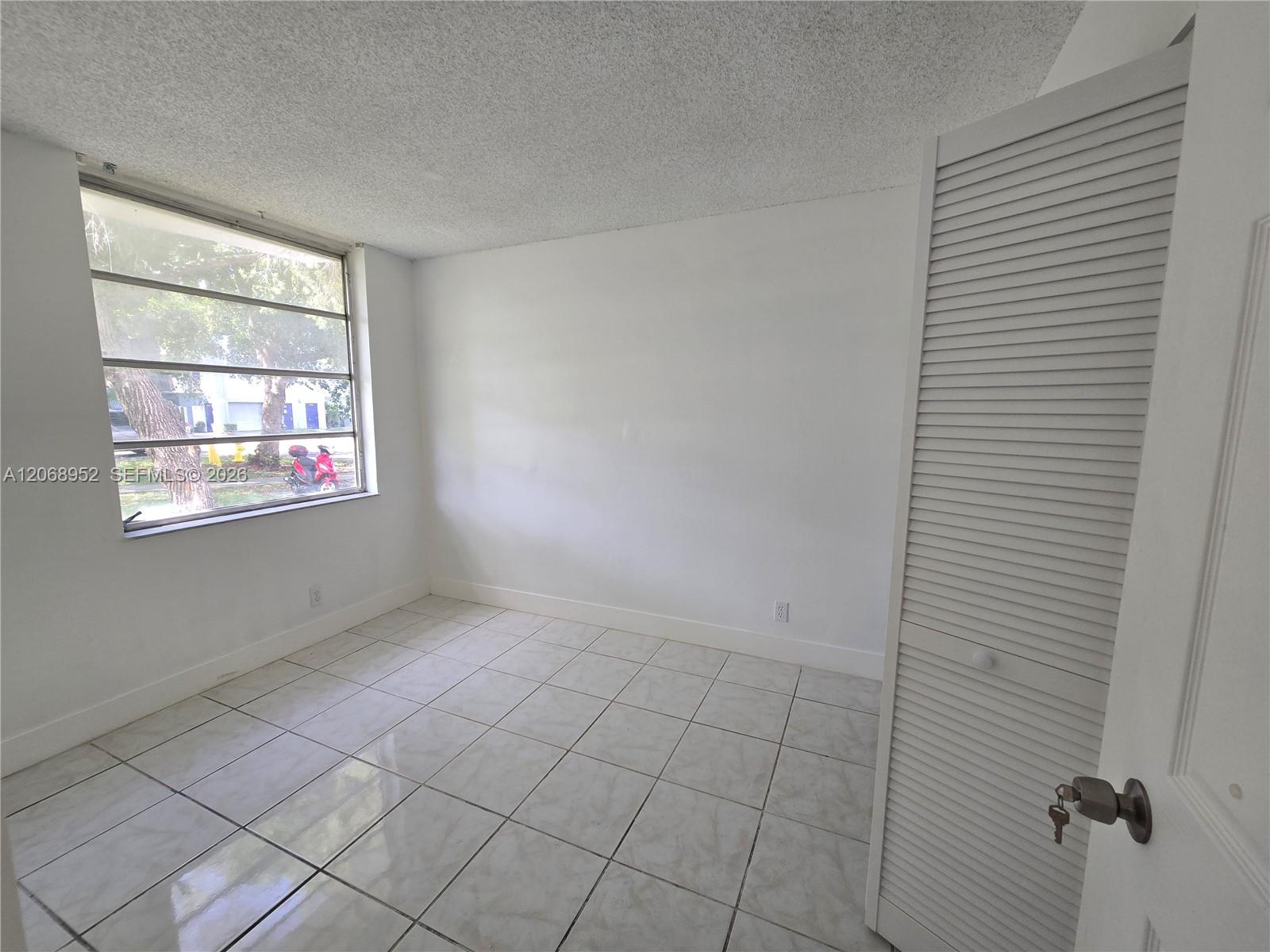 8700 N Sherman Circle 108 Property Photo 11