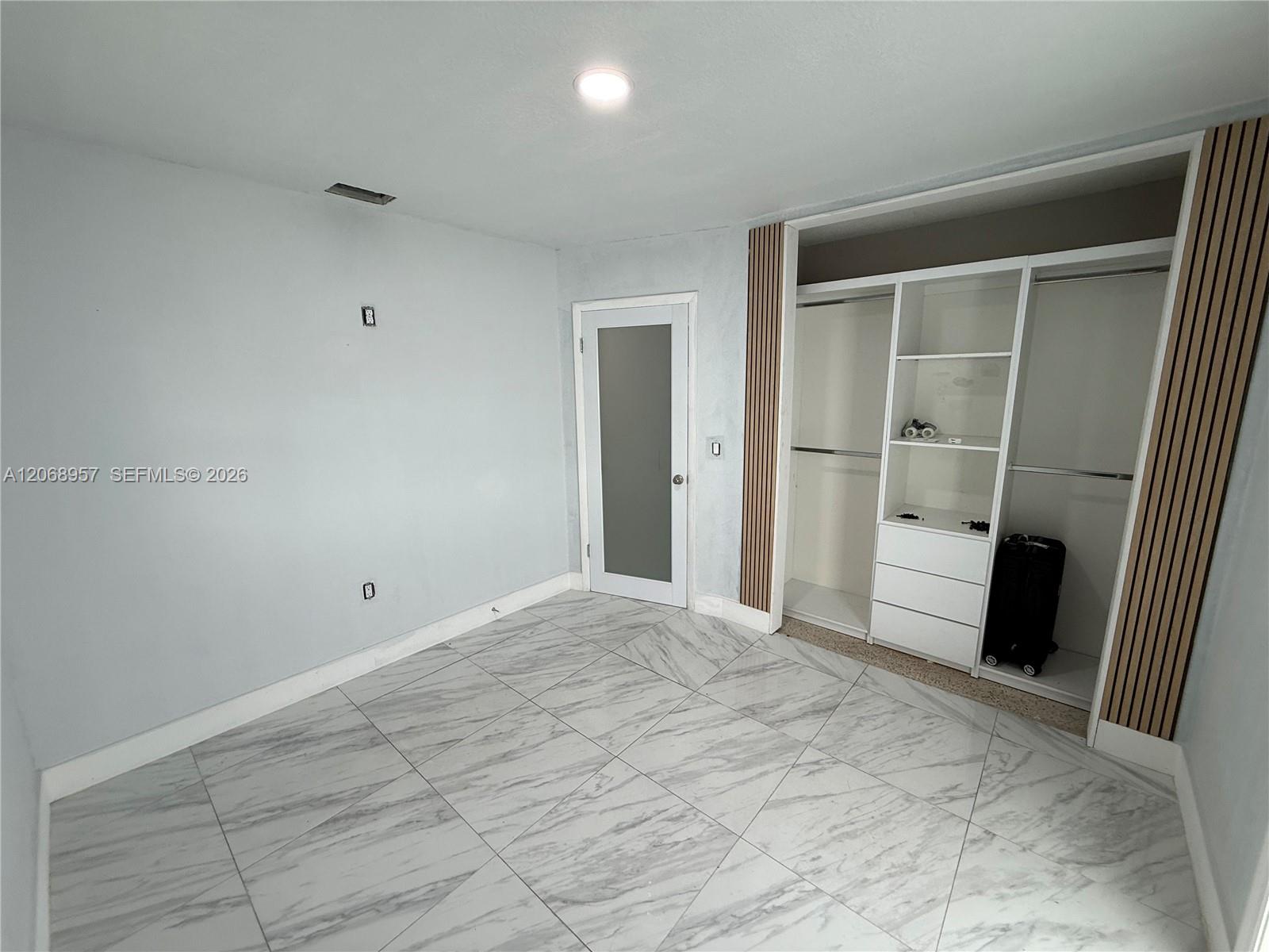 19700 Nw 44th Avenue . Property Photo 5