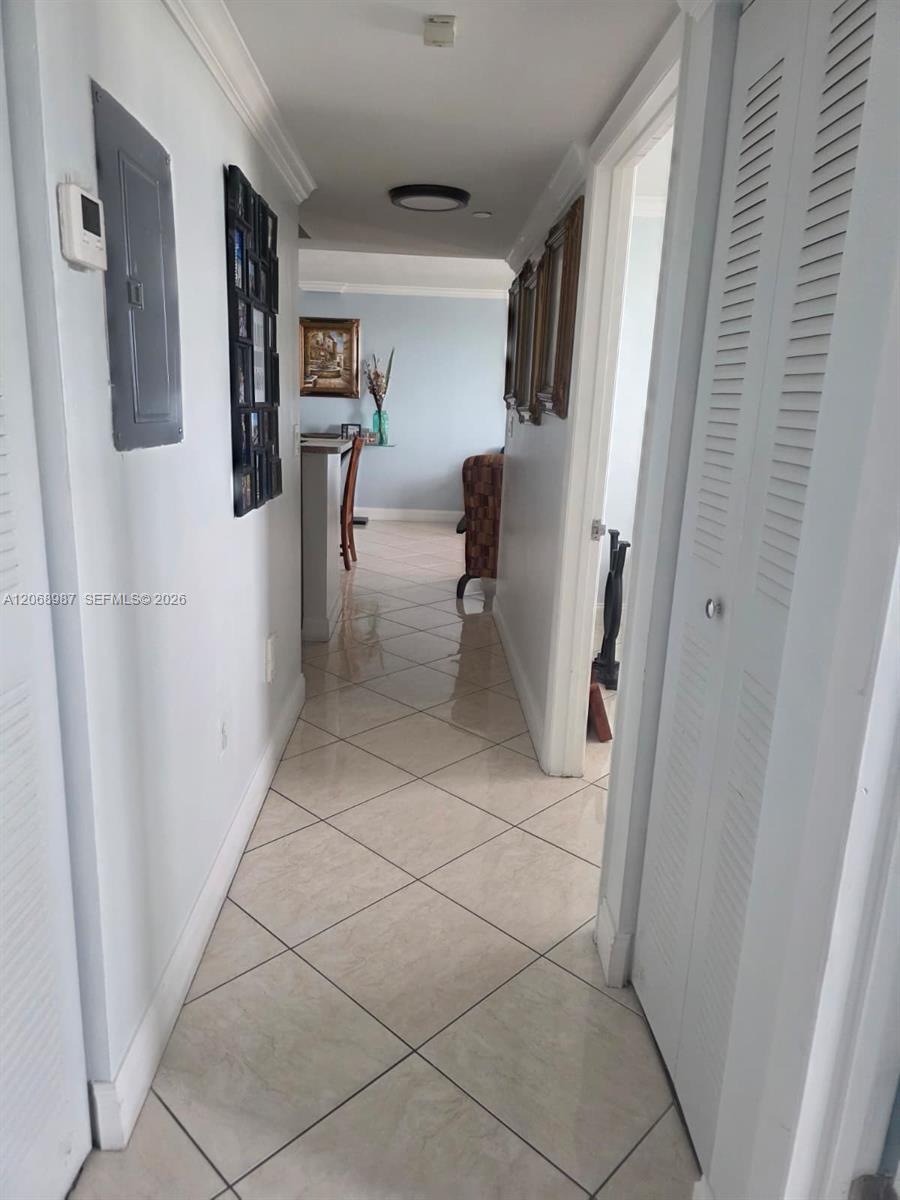A12068987 Property Photo 4