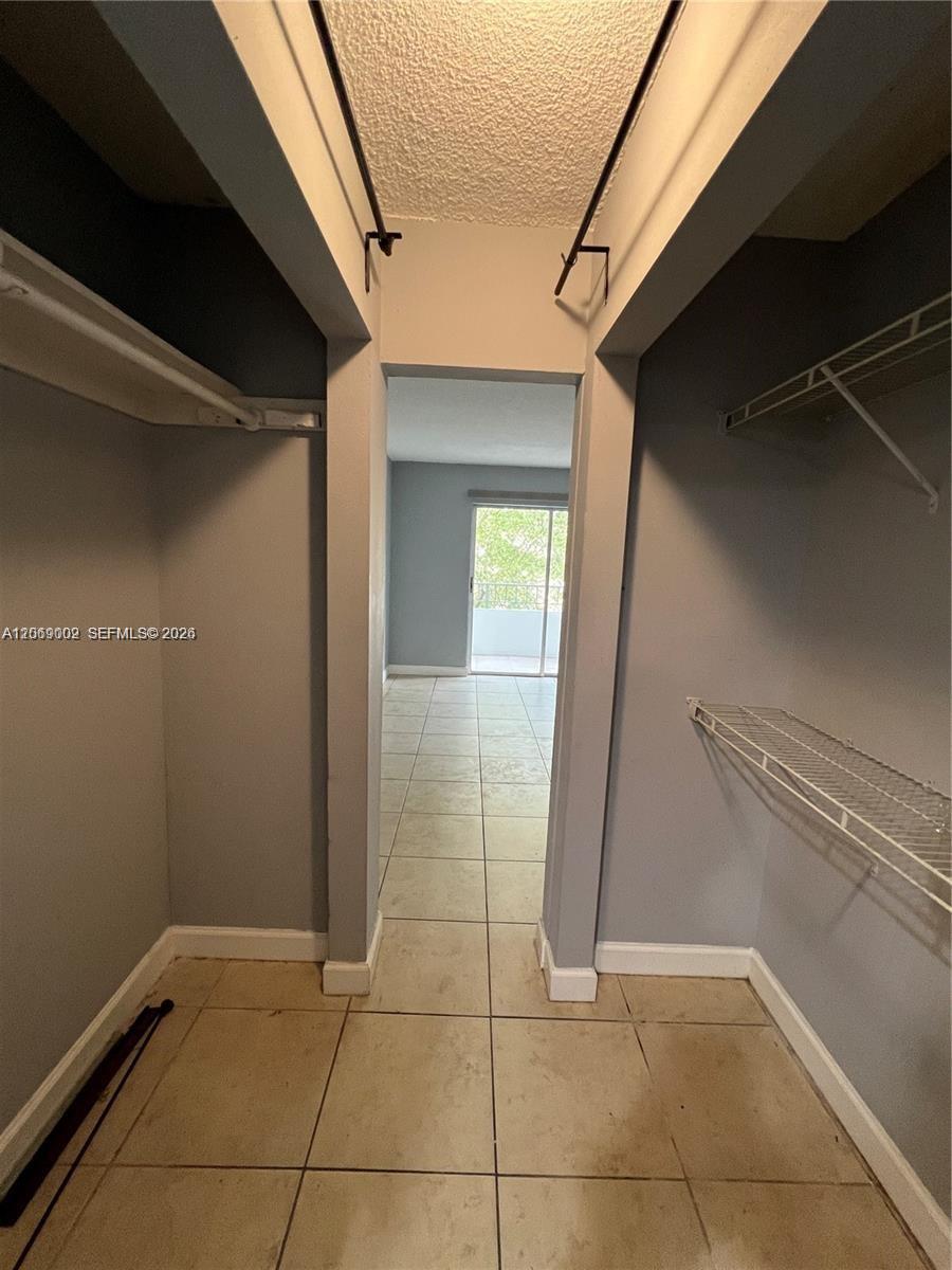 1610 Lenox Avenue 409 Property Photo 6