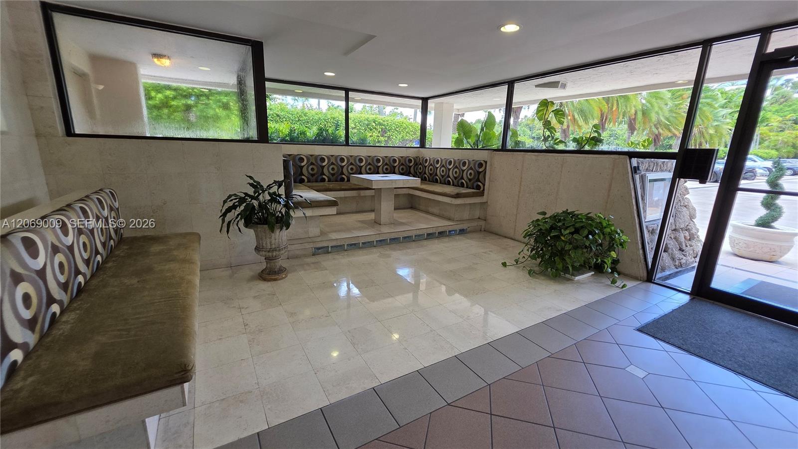 2201 Brickell Avenue 96 Property Photo 33