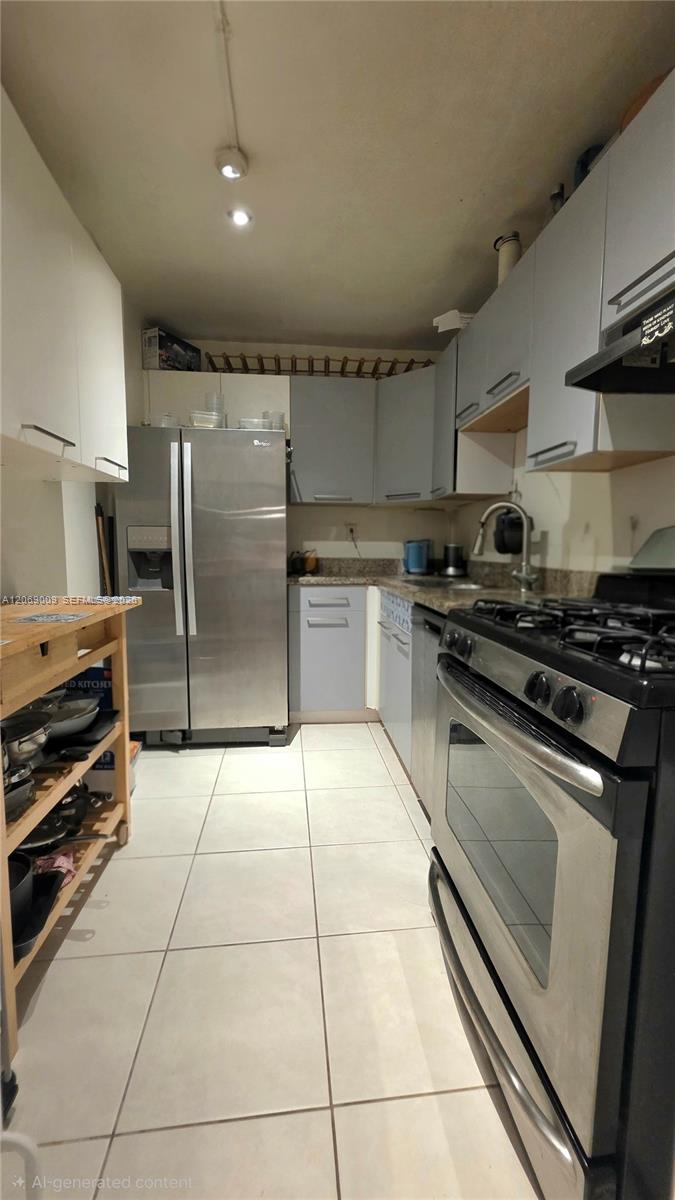 2201 Brickell Avenue 96 Property Photo 36