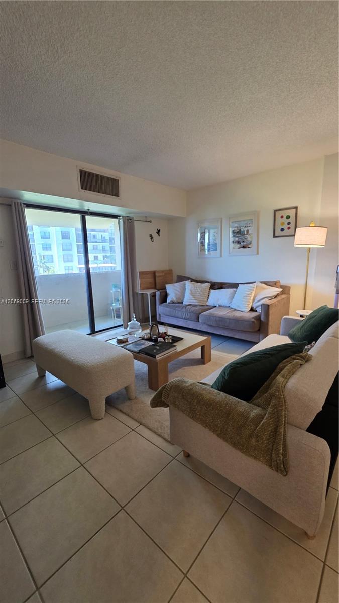 2201 Brickell Avenue 96 Property Photo 48