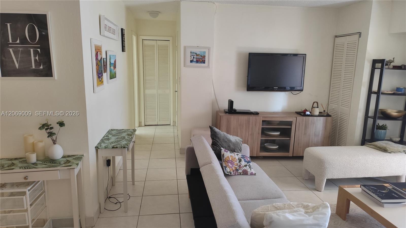 2201 Brickell Avenue 96 Property Photo 54