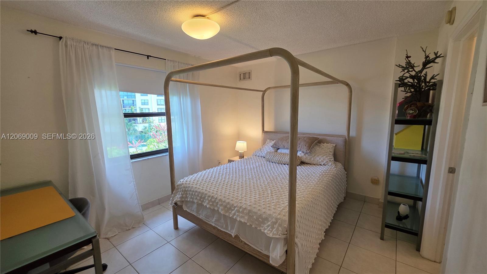 2201 Brickell Avenue 96 Property Photo 59