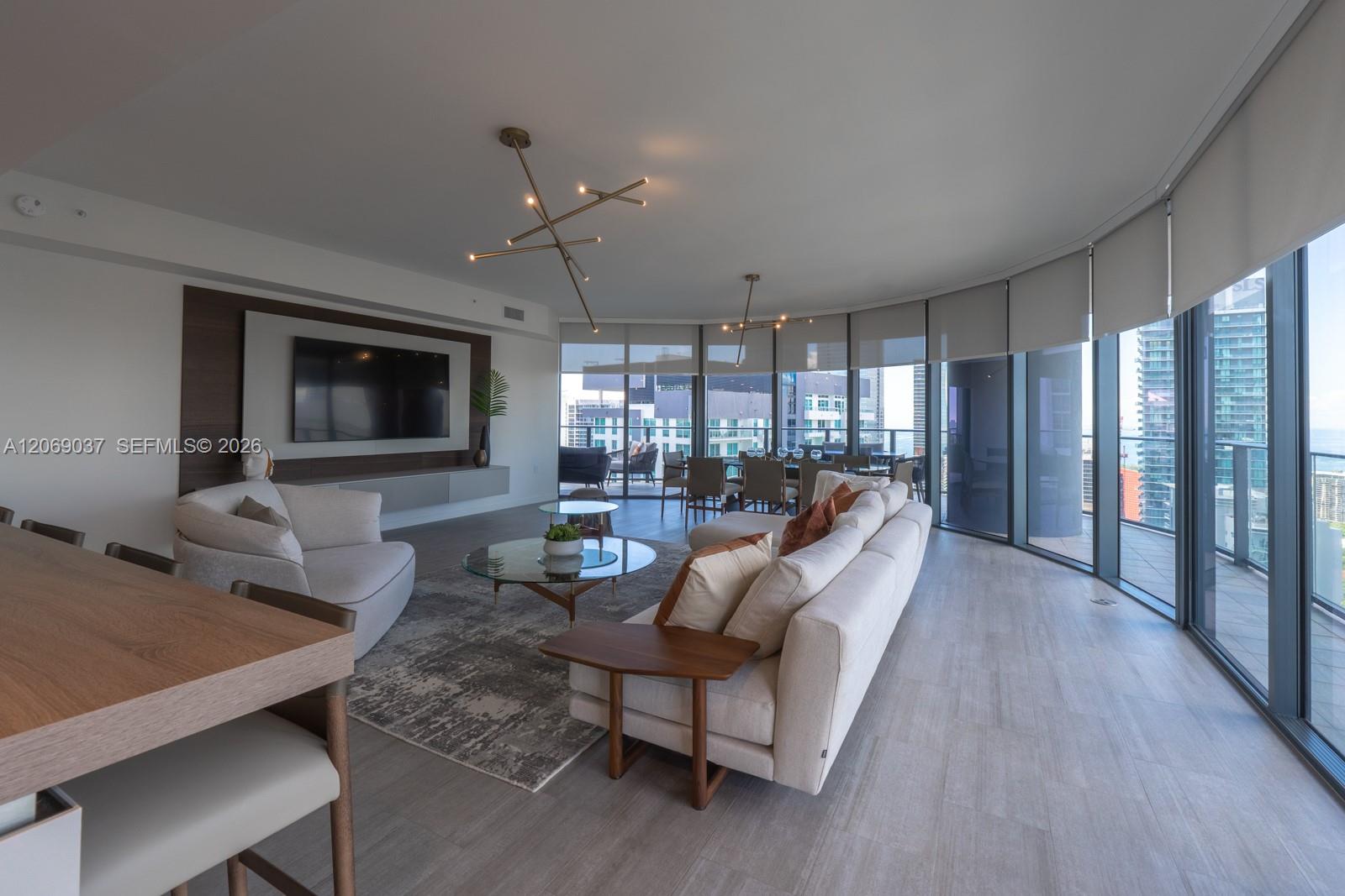 1000 Brickell Plaza 4502 Property Photo 5