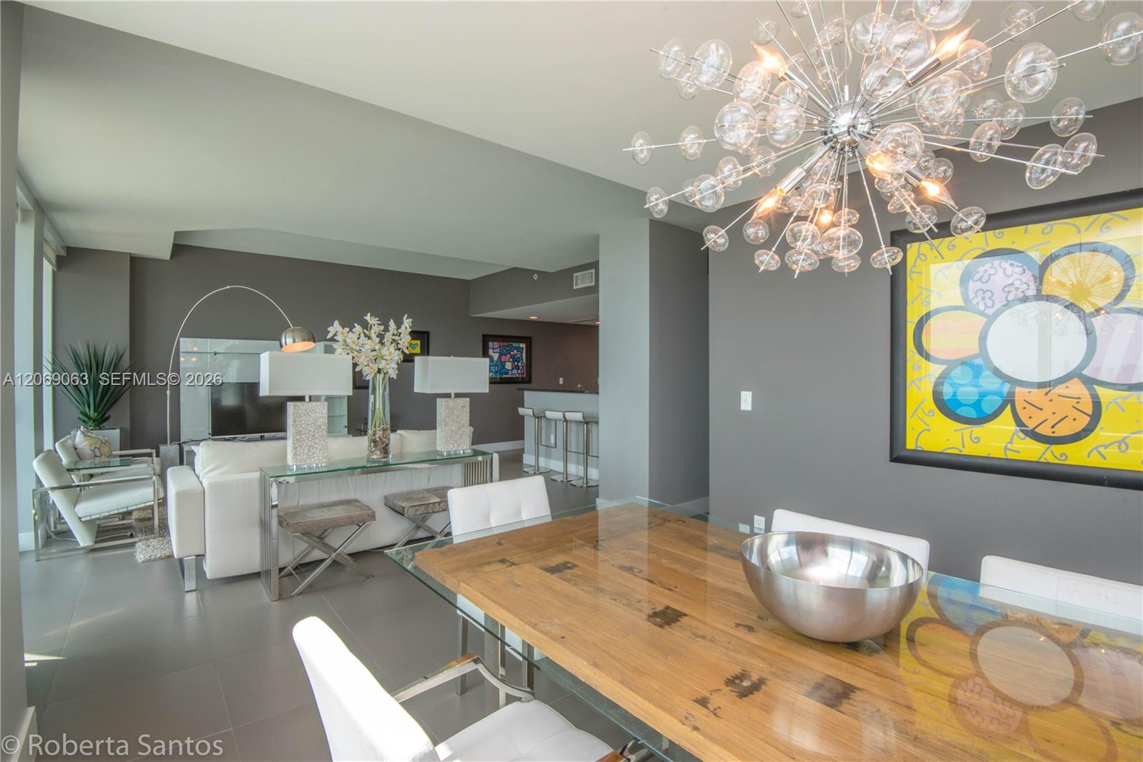 244 Biscayne Boulevard 3902 Property Photo 3