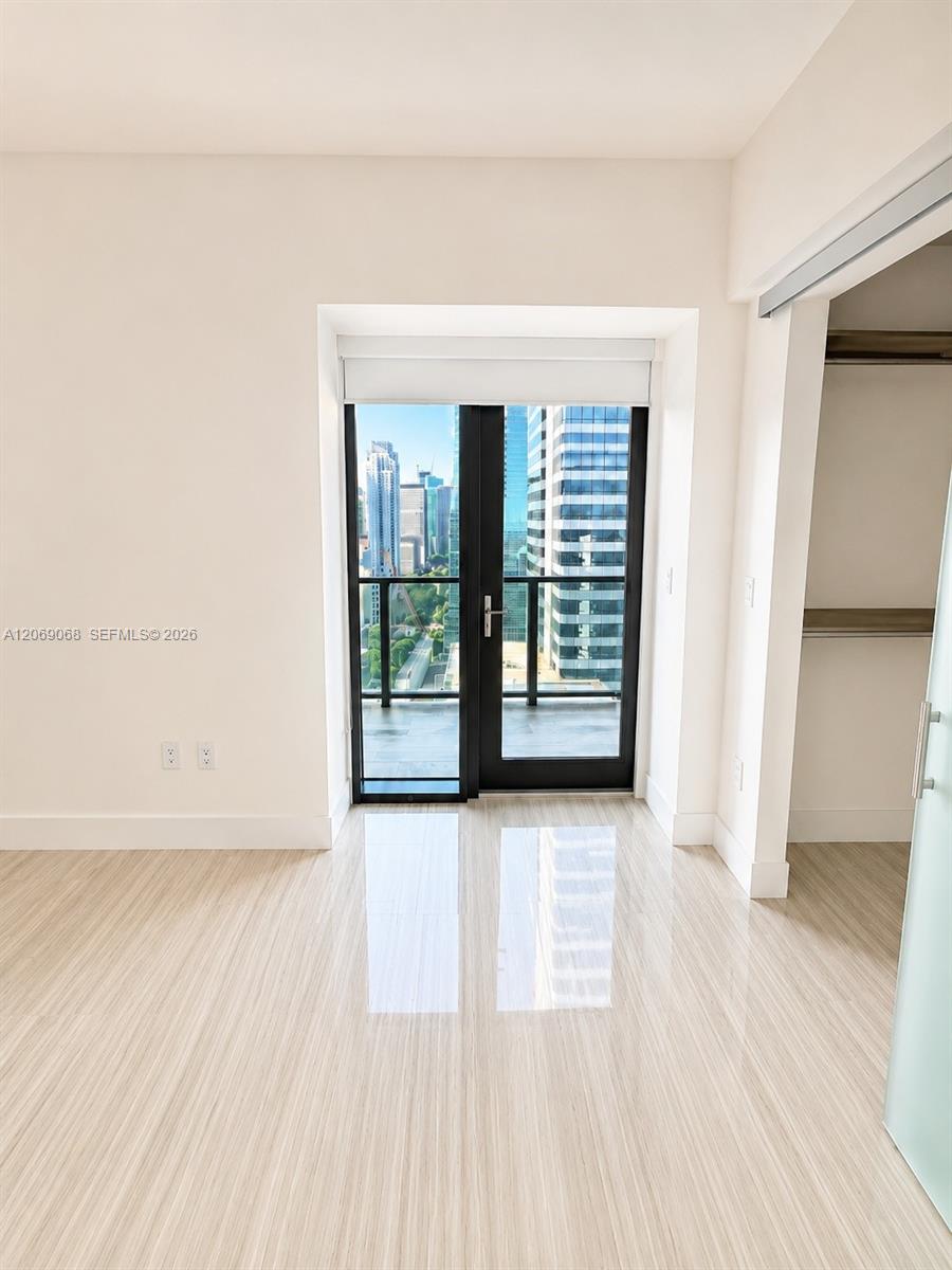 1451 Brickell Avenue 2706 Property Photo 5