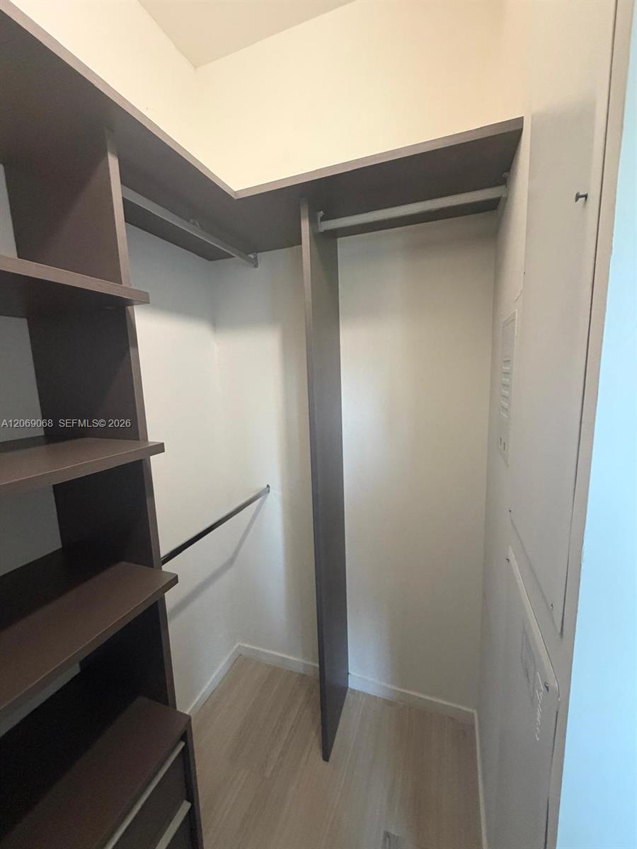 1451 Brickell Avenue 2706 Property Photo 11