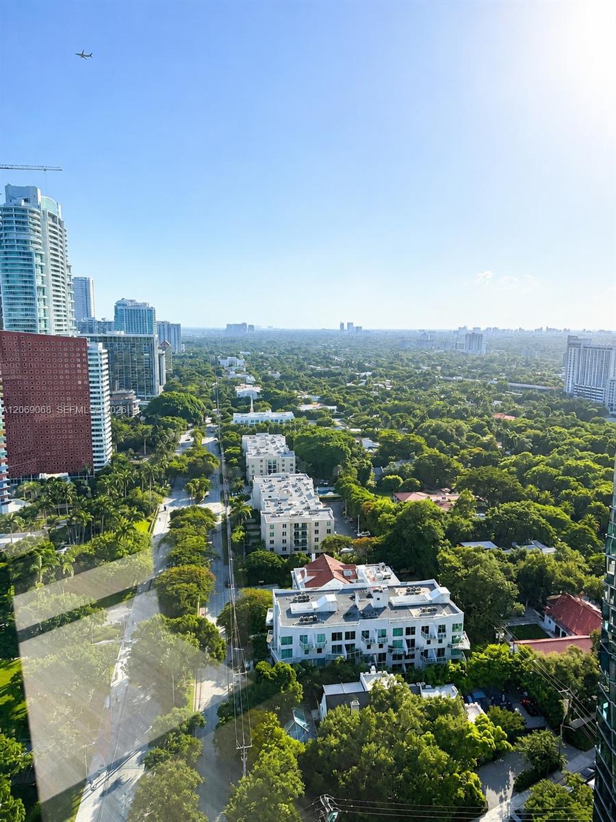 1451 Brickell Avenue 2706 Property Photo 14