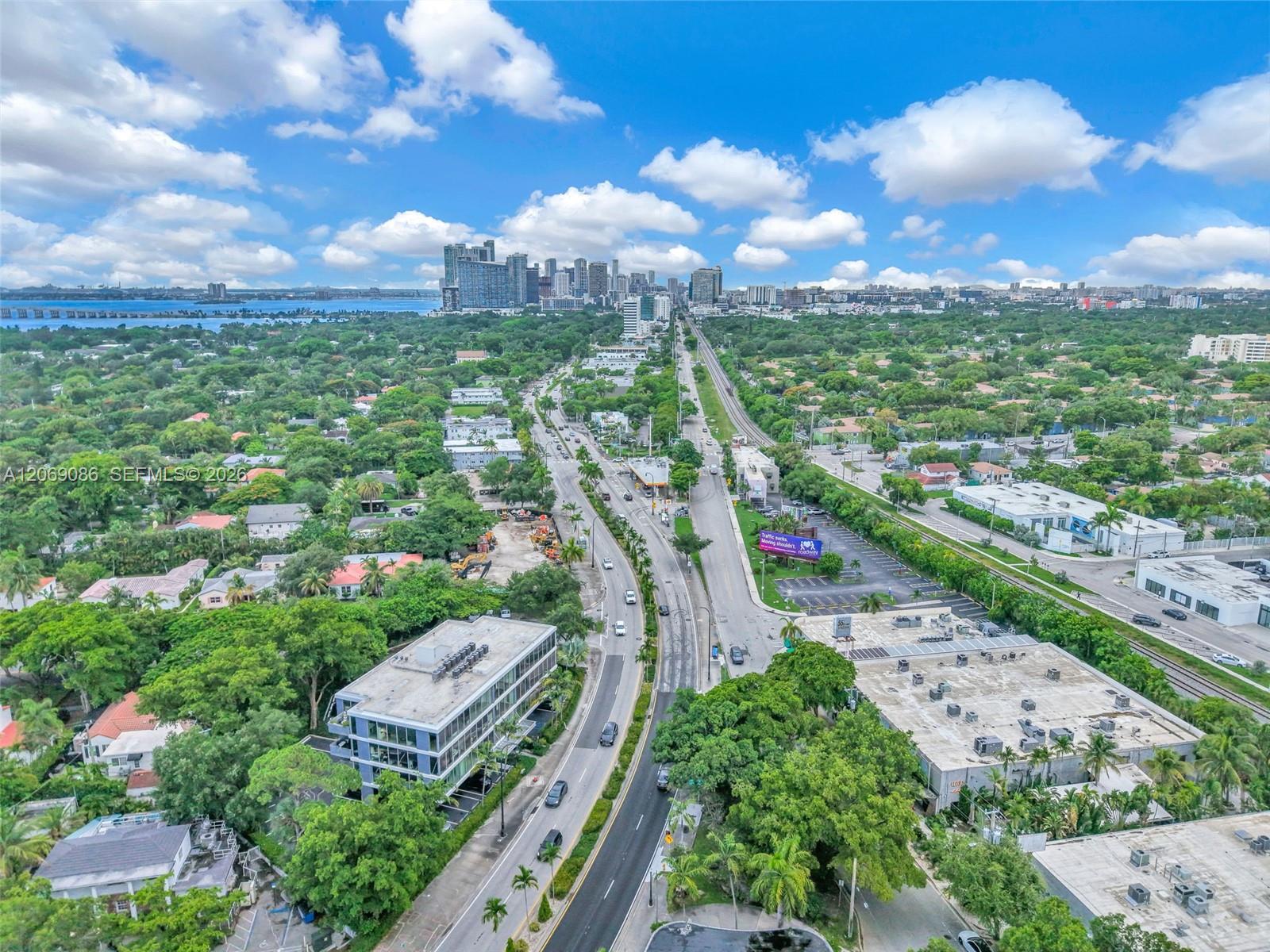 5555 Biscayne Boulevard Property Photo 10