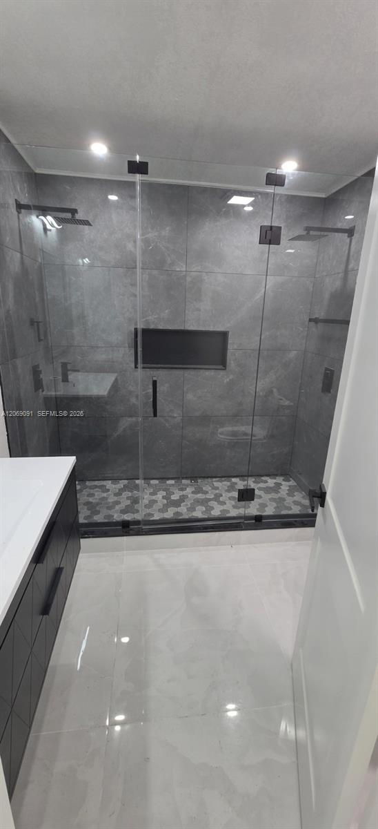 A12069091 Property Photo 9