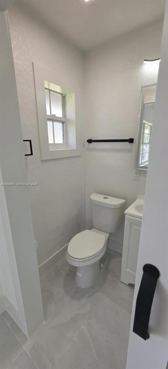 A12069091 Property Photo 14