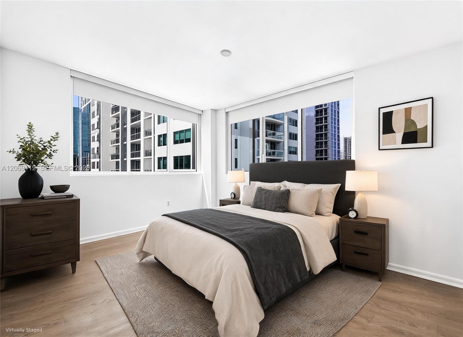 244 Biscayne Boulevard 2109 Property Photo 14