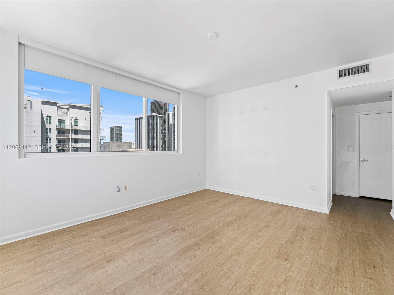 244 Biscayne Boulevard 2109 Property Photo 34