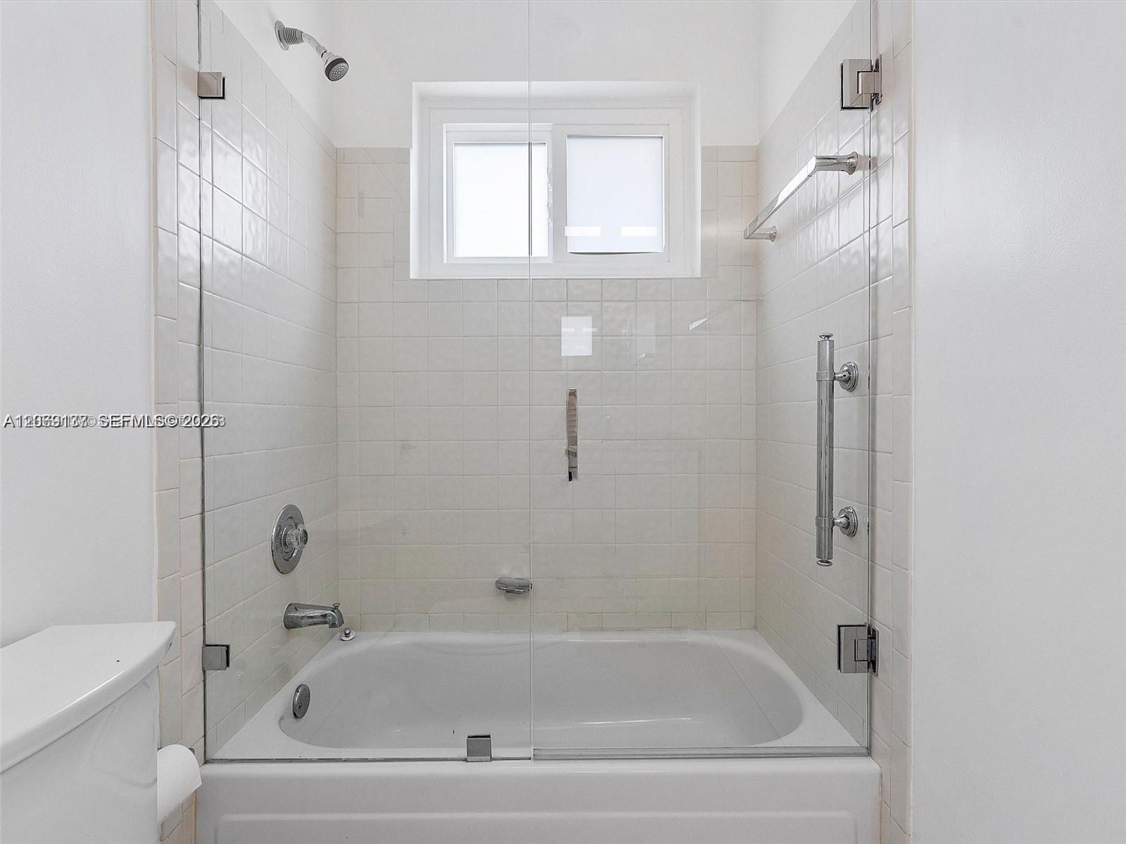 17320 Nw 80th Avenue Property Photo 25