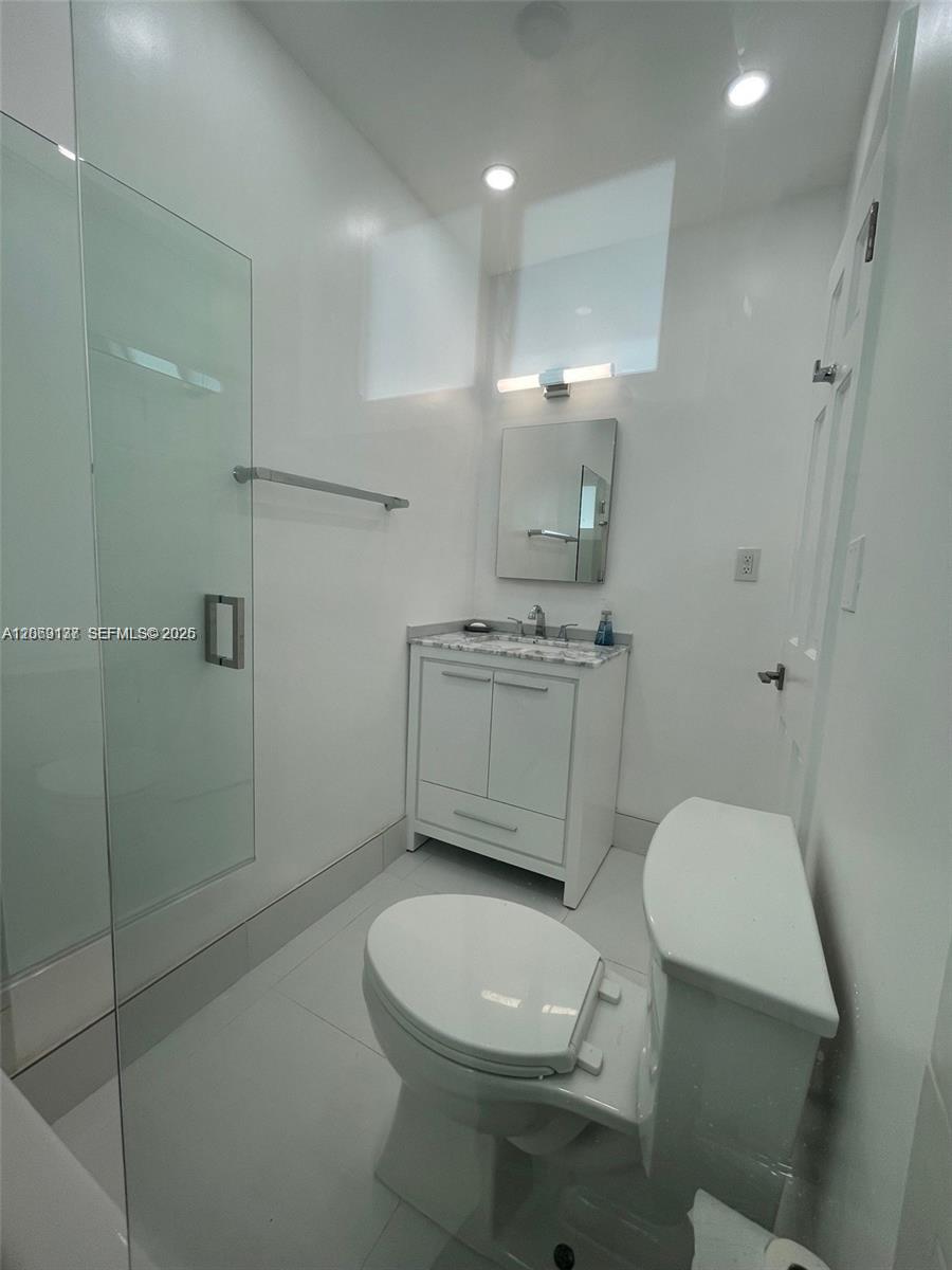 17320 Nw 80th Avenue Property Photo 43