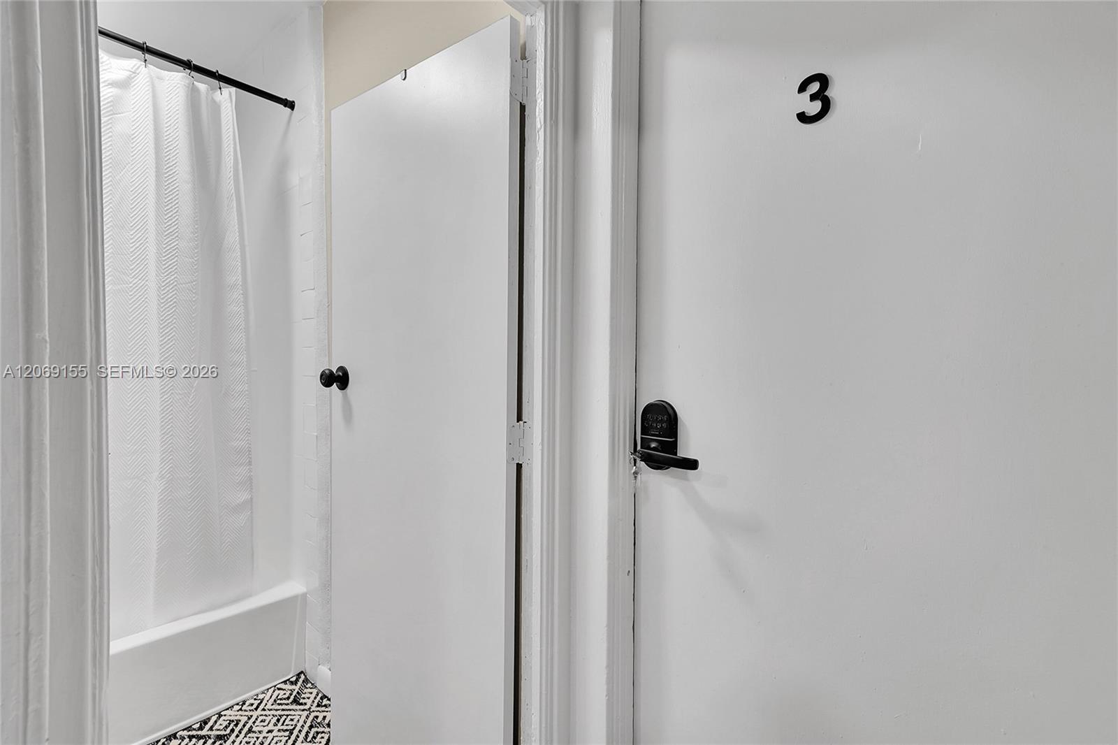 31 Ne 53rd Street Property Photo 14
