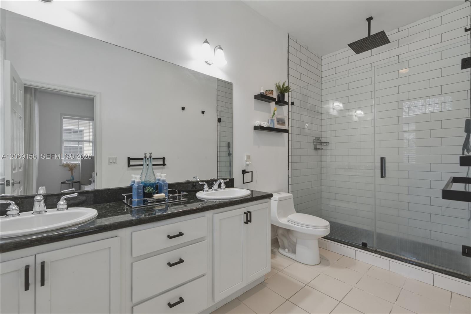 525 Sw 18th Avenue 26 Property Photo 9