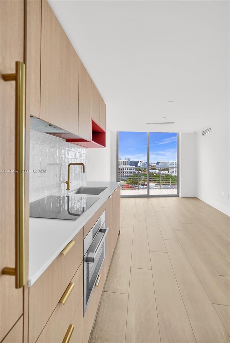 90 Ne 32nd Street Ph#27 Property Photo 17