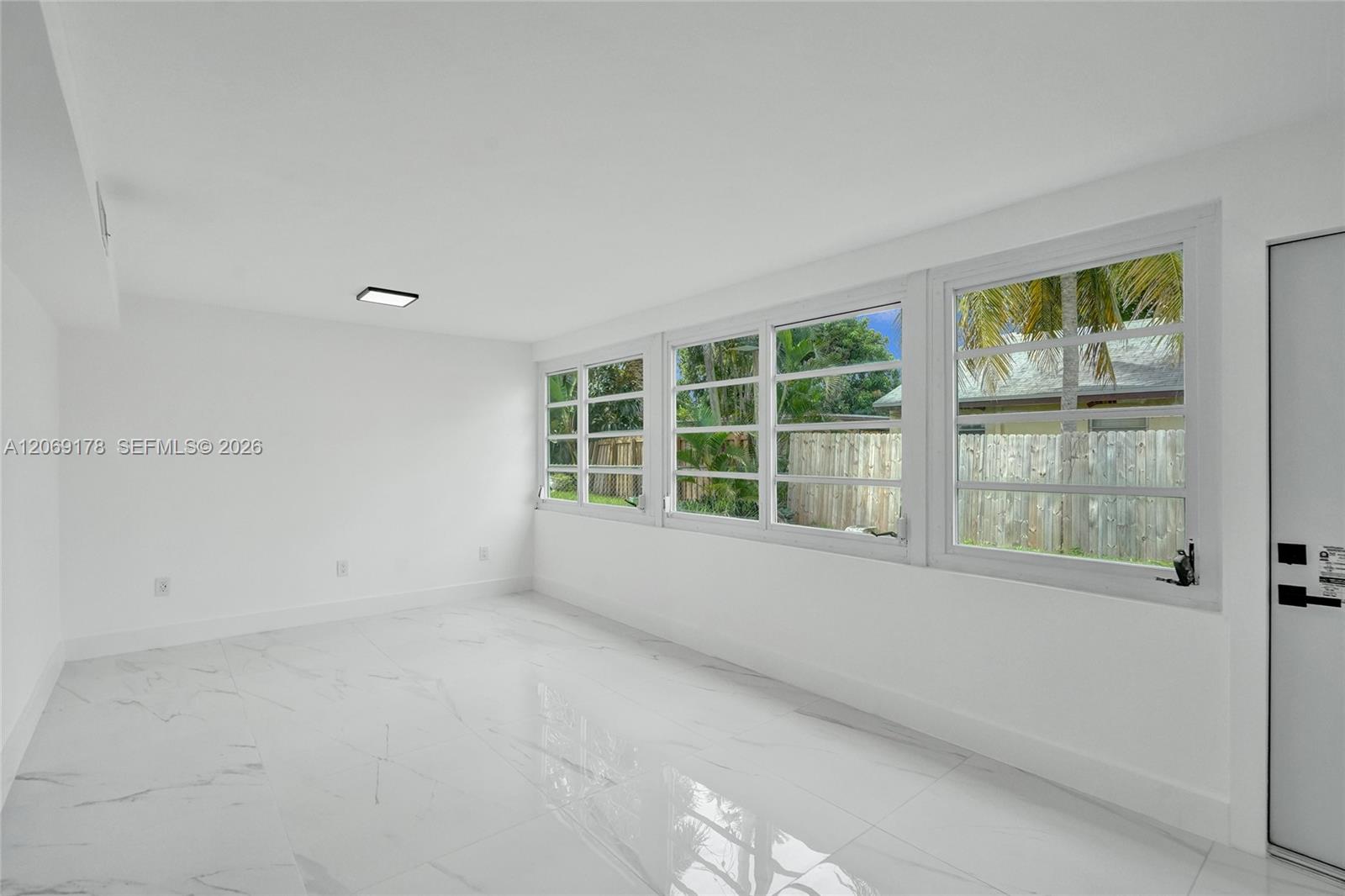 1220 Ne 8th Street Property Photo 58