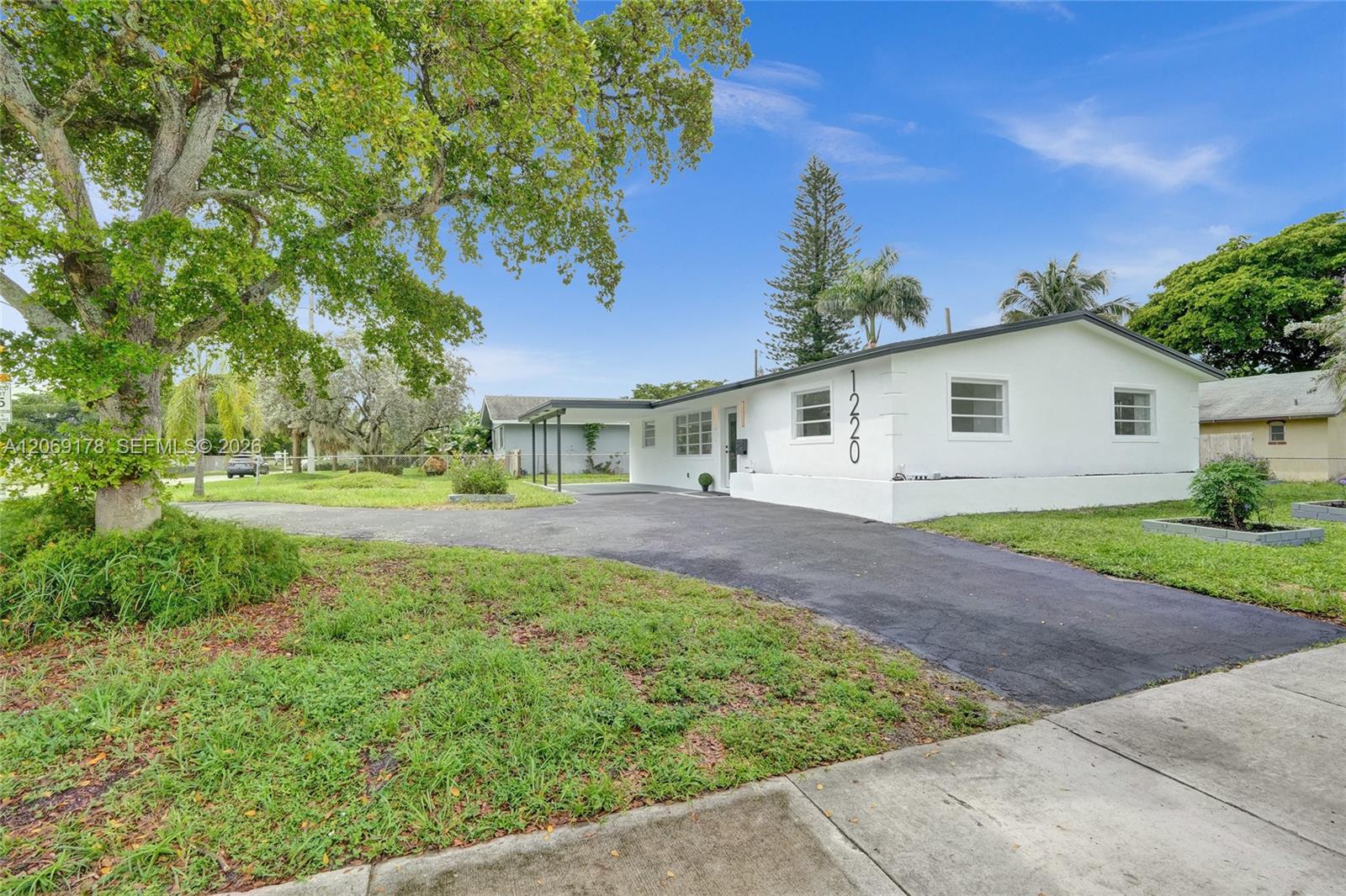 1220 Ne 8th Street Property Photo 64