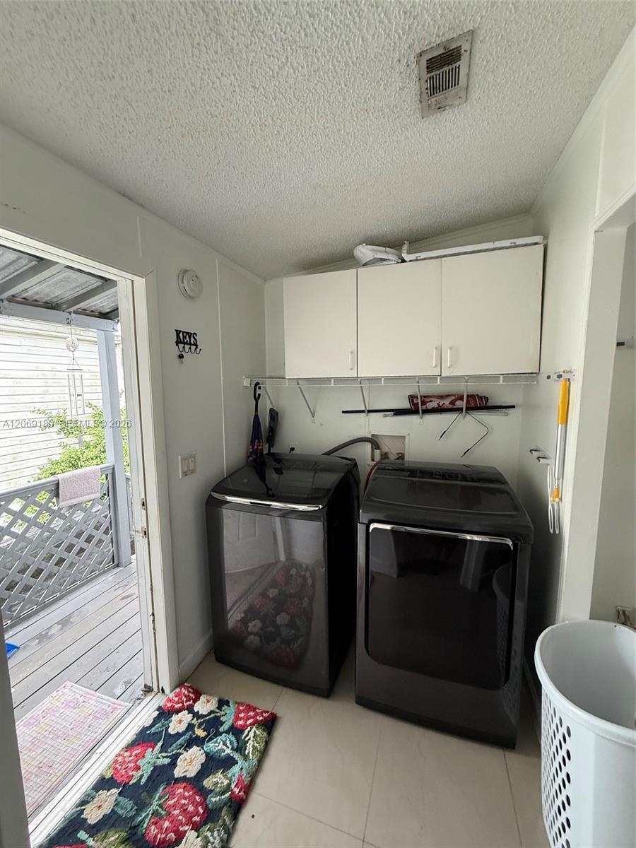 A12069189 Property Photo 10
