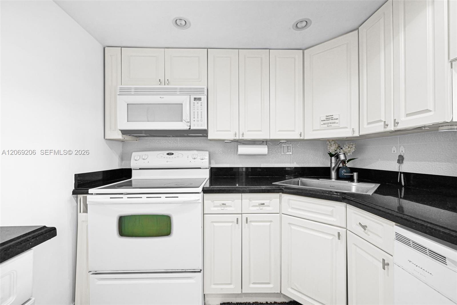 2100 Sans Souci Boulevard A509 Property Photo 19